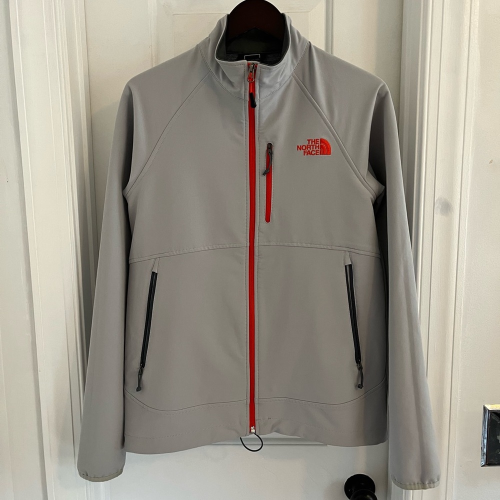 The North Face Full Zip Soft Shell Barrier Jacket Gray/Red Sz M